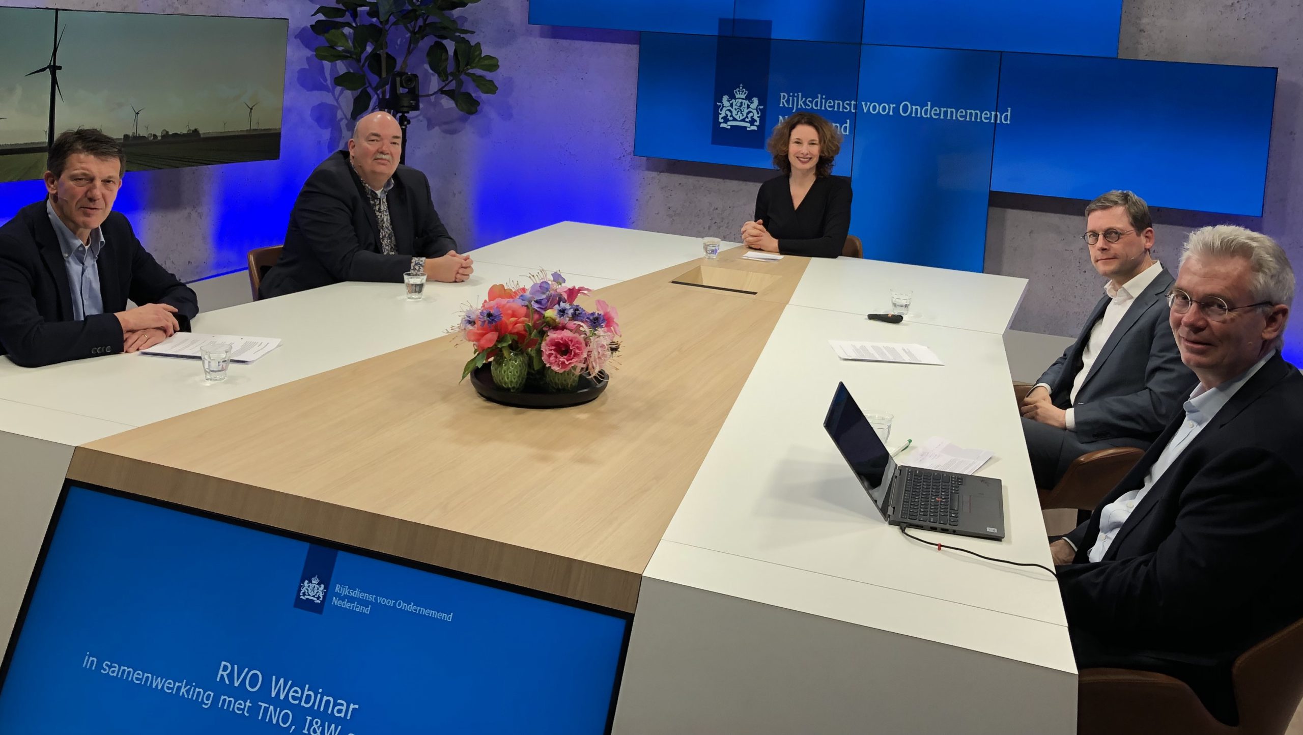 Gespreksleider talkshowhost webinar windenergie energietransitie